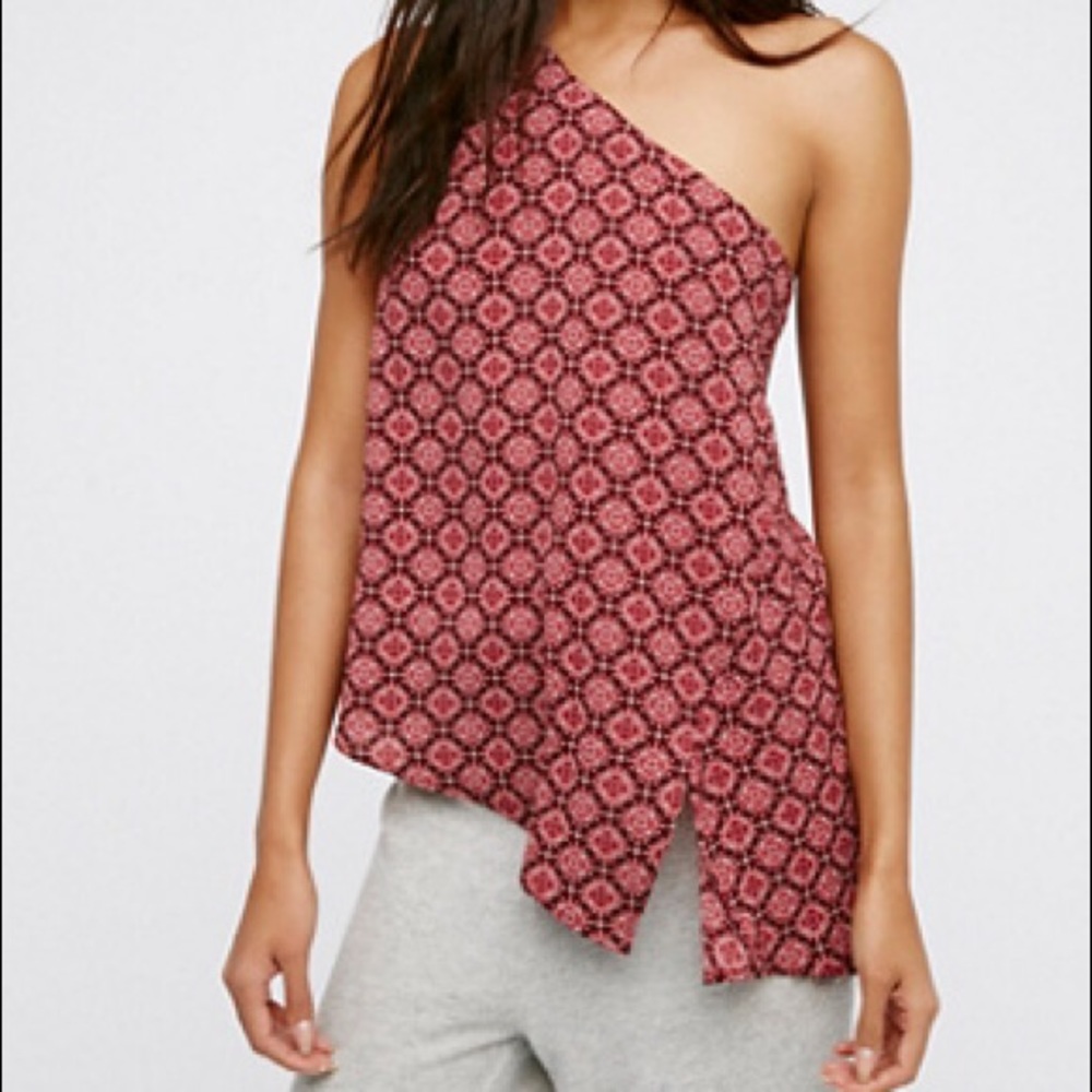 Small Free people top! Never worn!